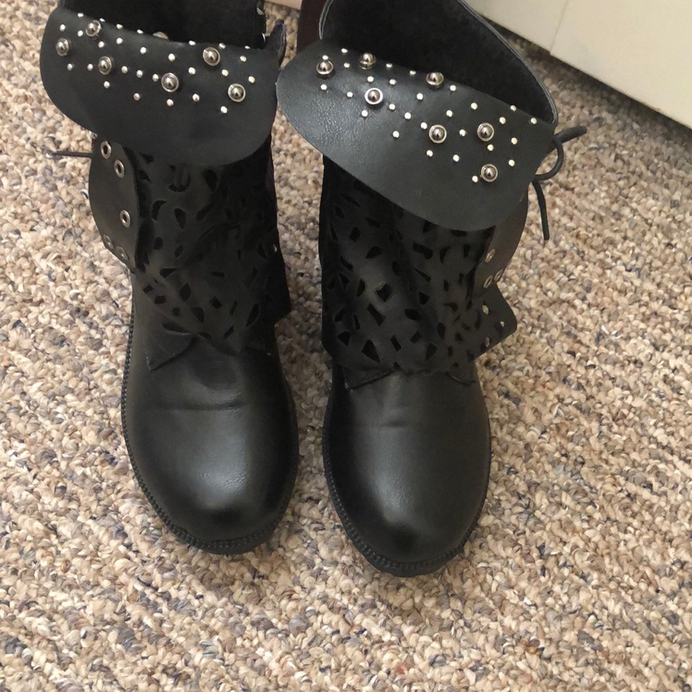 Boots